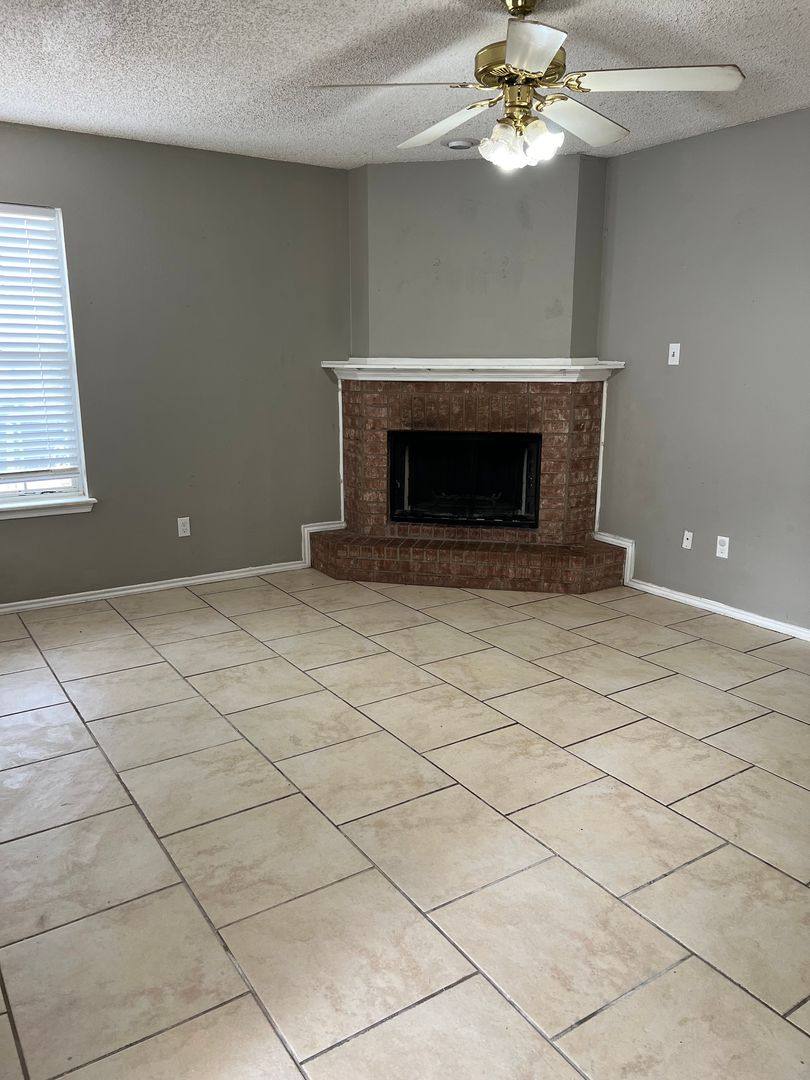 House for rent at 6101 7th St, Lubbock, TX 79416