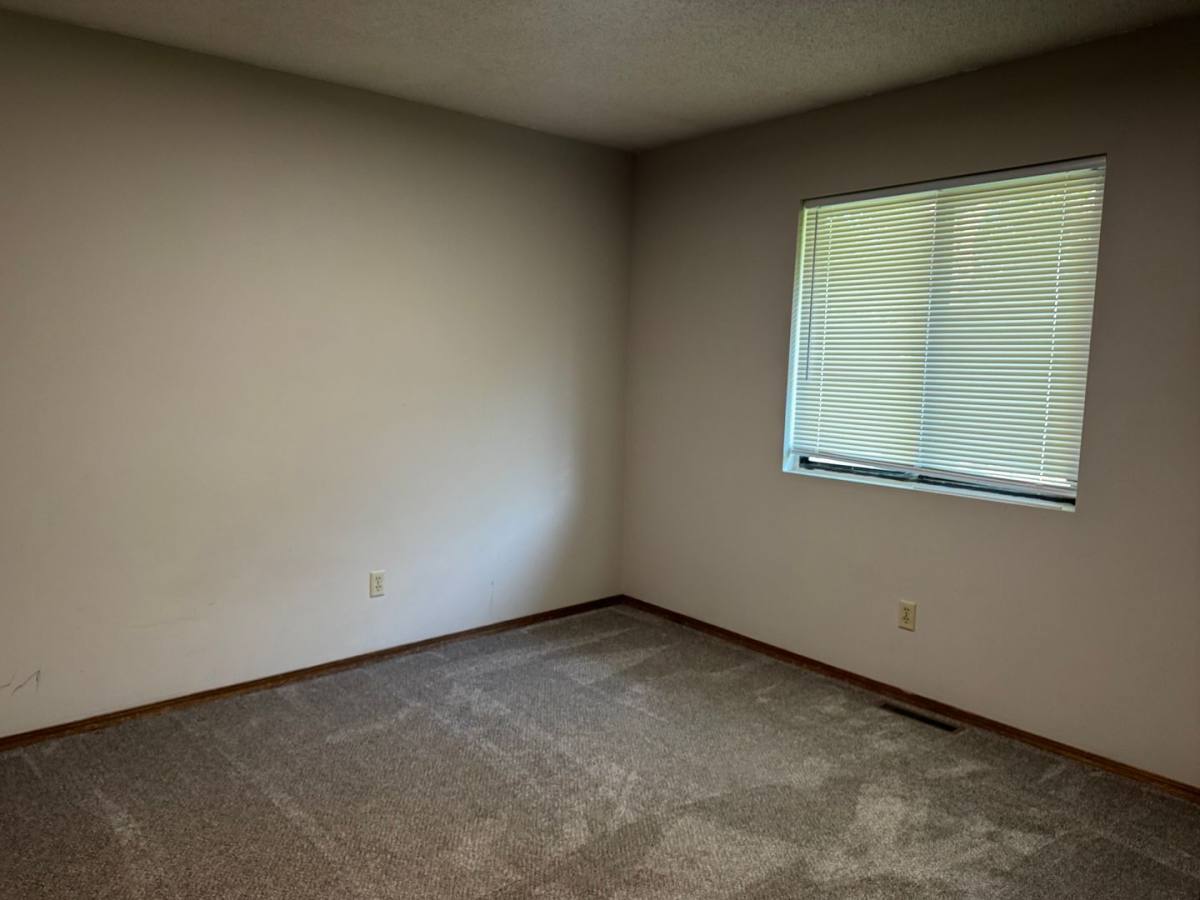 Apartment for rent at 8432-8434 W Thurman, Wichita, KS 67212