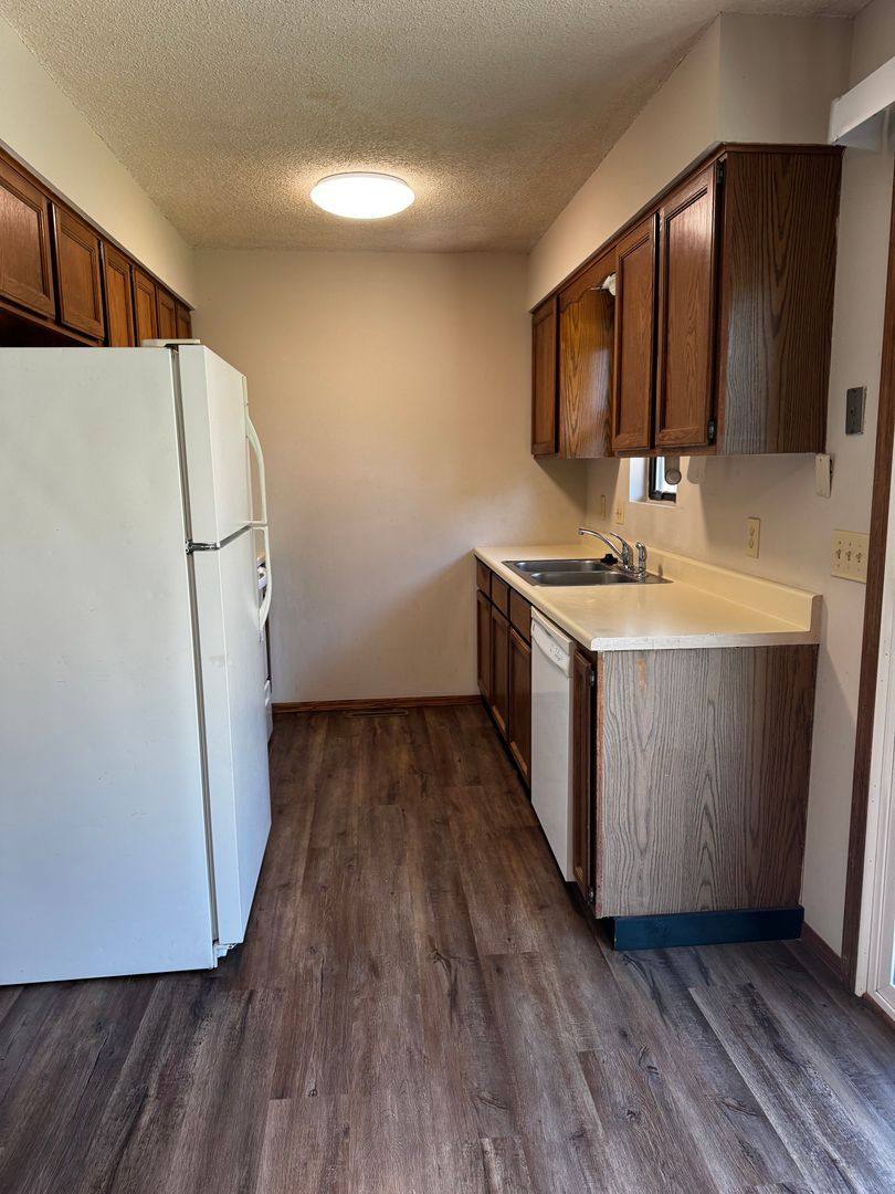Apartment for rent at 8432-8434 W Thurman, Wichita, KS 67212