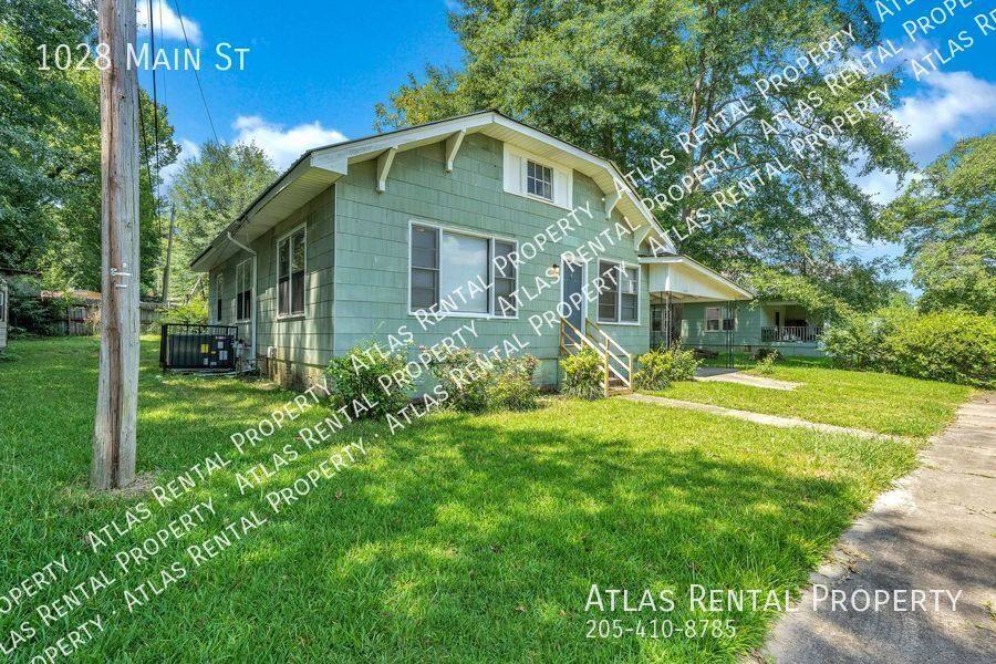 House for rent at 1028 Main St, Sycamore, AL 35149