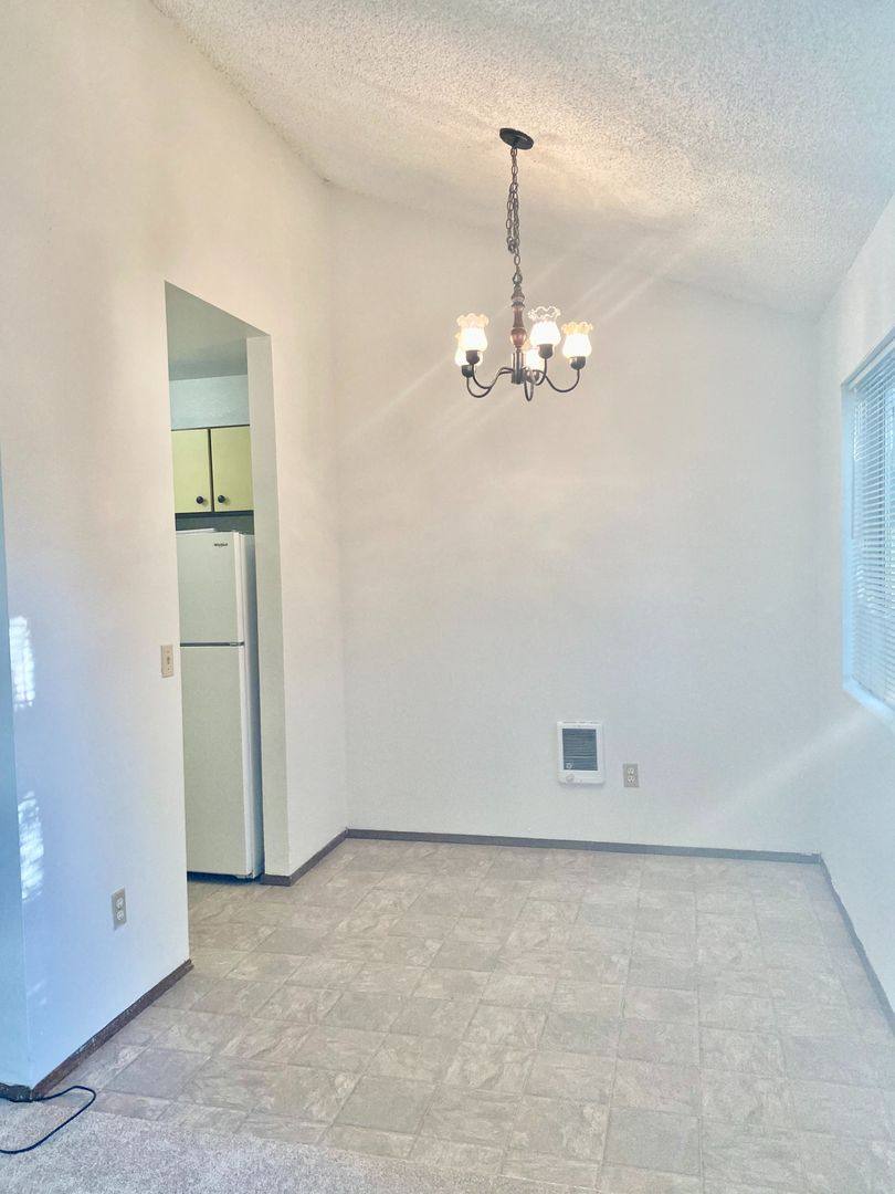 Apartment for rent at 504-528 156th Ave SE, Bellevue, WA 98007
