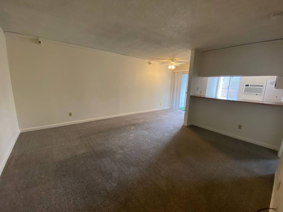House for rent at 7506 Parkway Dr #206, La Mesa, CA 91942