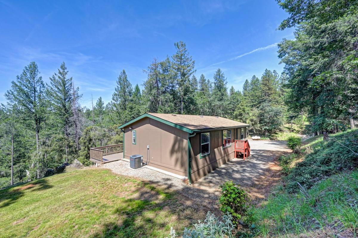 House for rent at 1940 Sliger Mine Rd, Greenwood, CA 95635