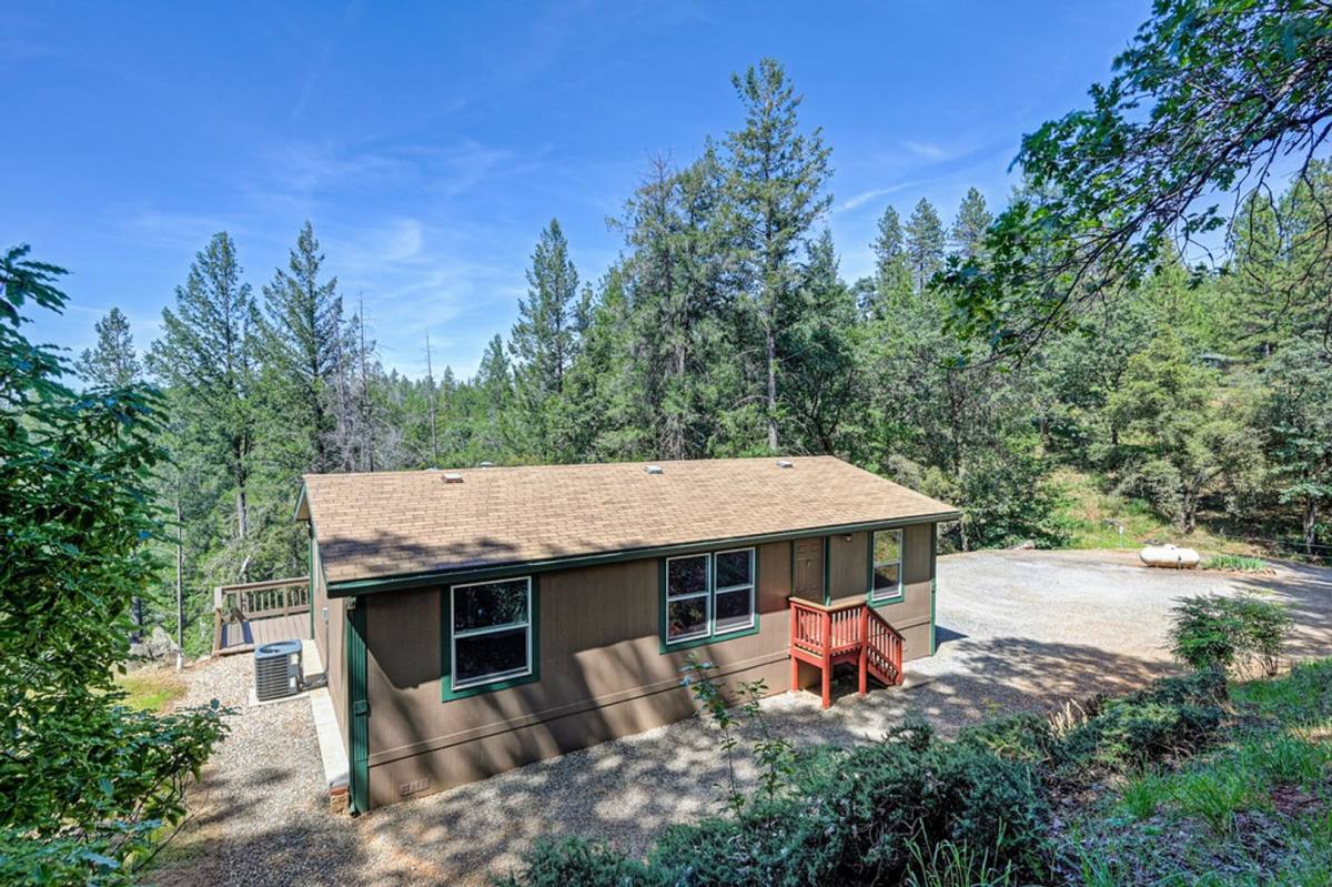 House for rent at 1940 Sliger Mine Rd, Greenwood, CA 95635