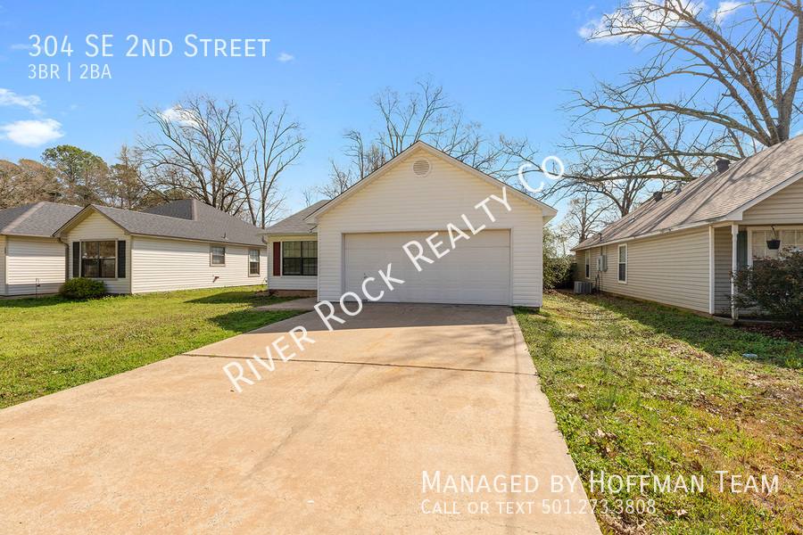 House for rent at 304 SE 2nd St, Bryant, AR 72022