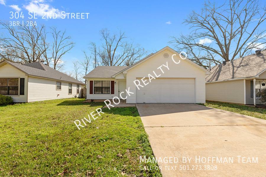 House for rent at 304 SE 2nd St, Bryant, AR 72022