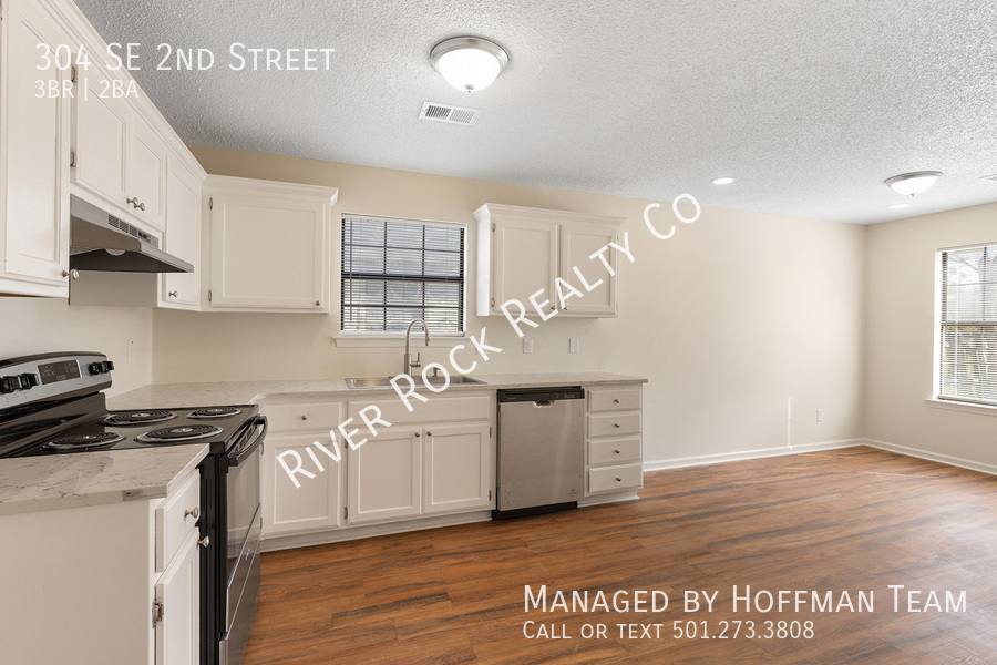 House for rent at 304 SE 2nd St, Bryant, AR 72022