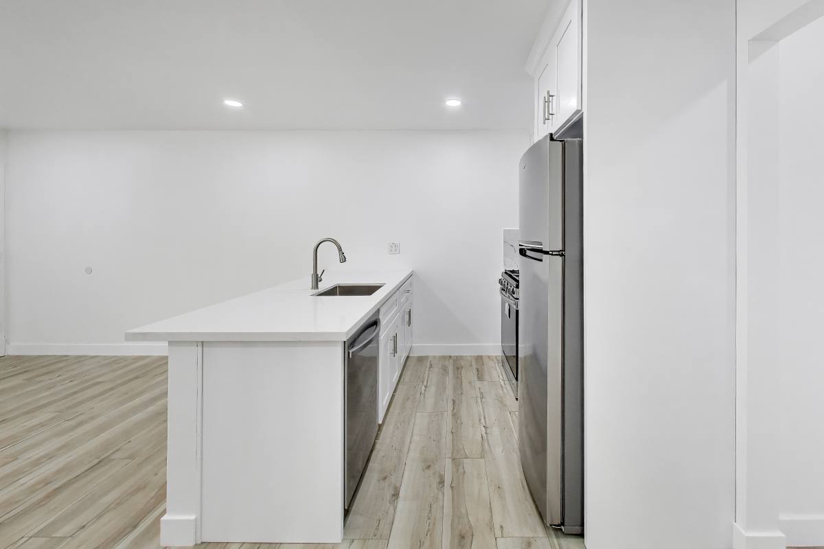 Apartment for rent at 3012 E 18th St #17, Oakland, CA 94602