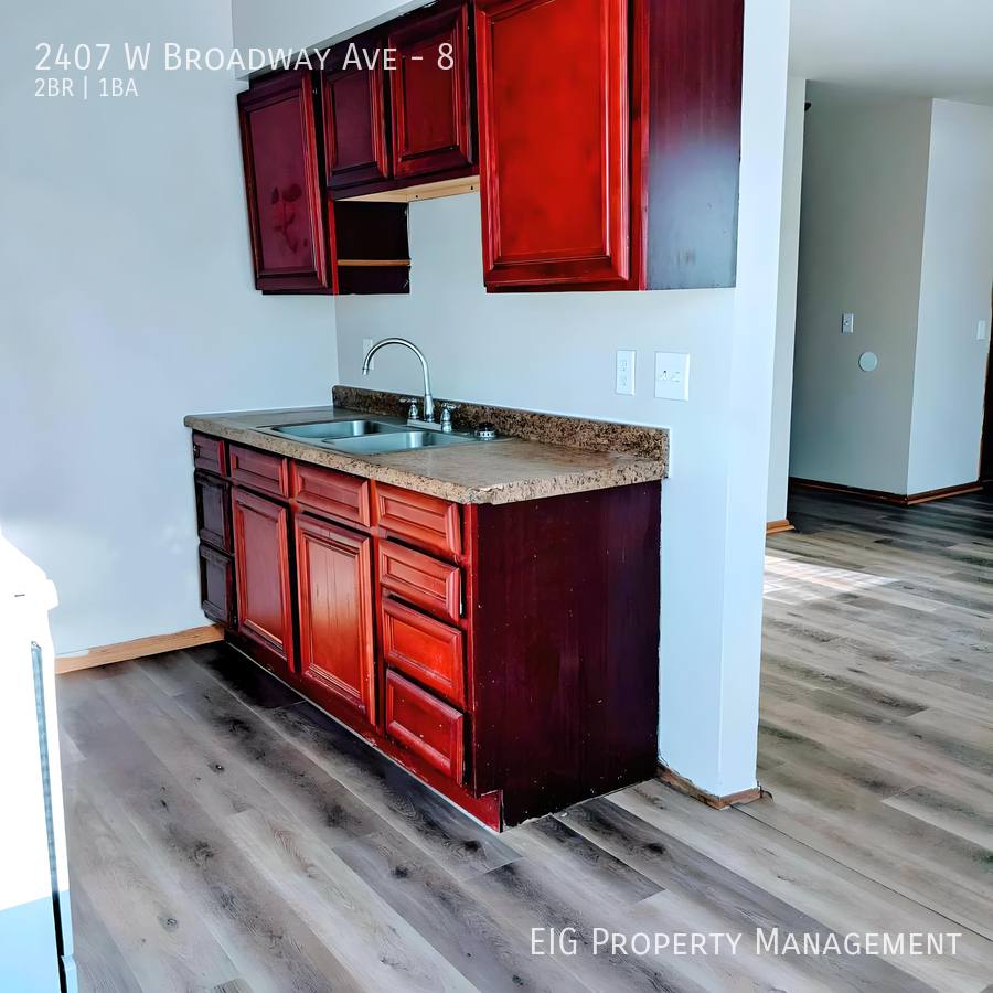Apartment for rent at 2407 W Broadway Ave #8, Minneapolis, MN 55411