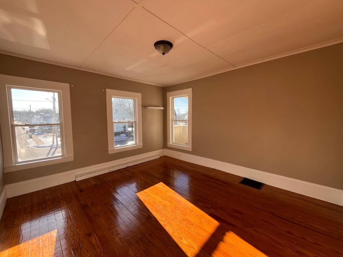 Apartment for rent at 62 Charles St #3, Rochester, NH 03867