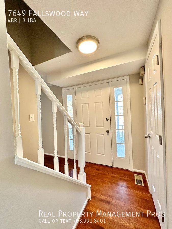 House for rent at 7649 Fallswood Way, Lorton, VA 22079