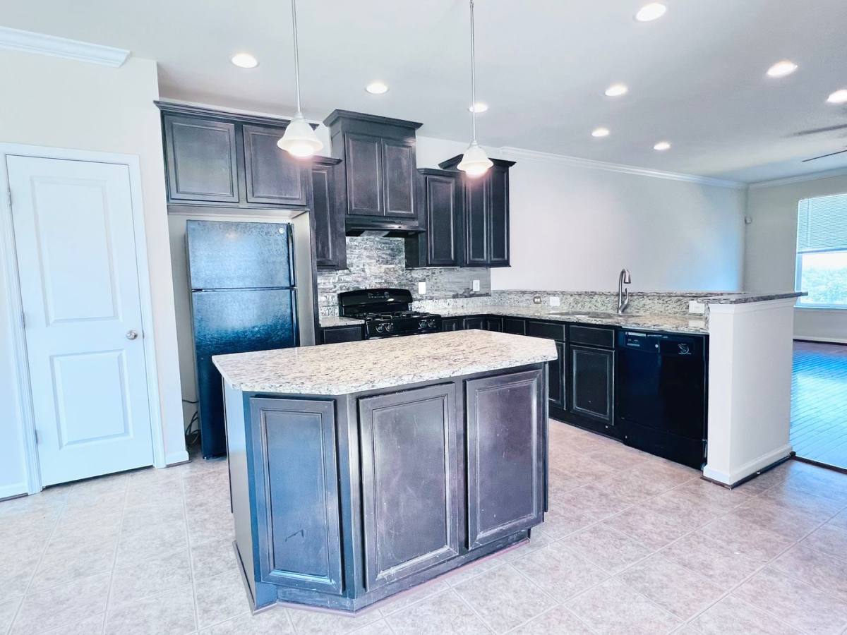Townhouse for rent at 37 Rapidan Dr, Stafford, VA 22556