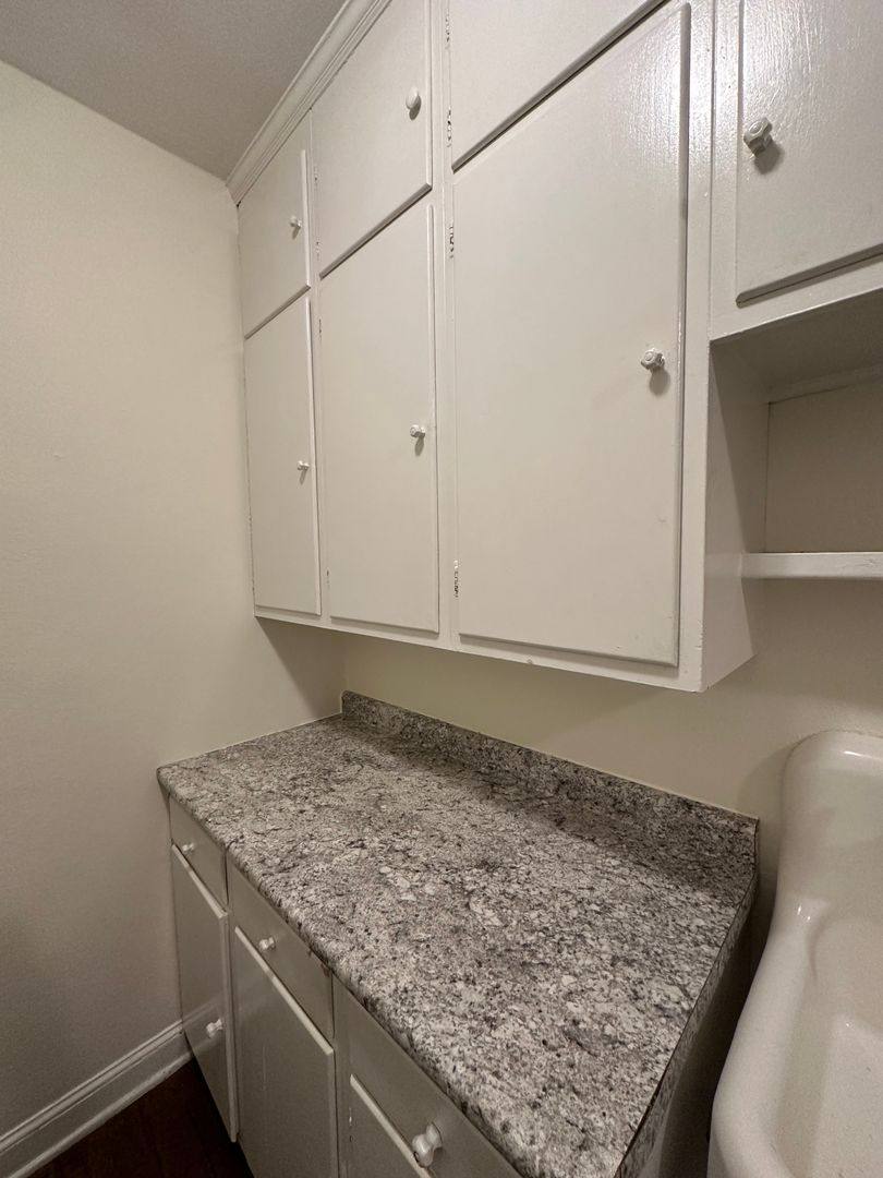 Apartment for rent at 26 W 22nd St, Minneapolis, MN 55404