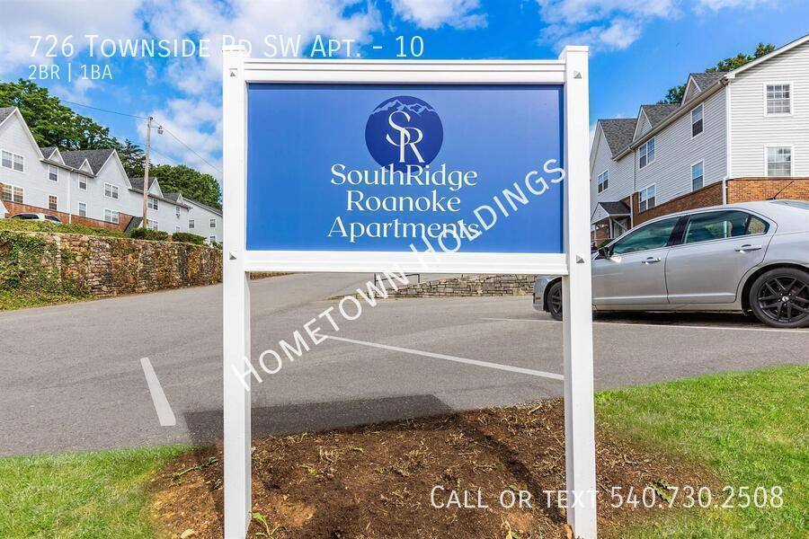 Apartment for rent at 726 Townside Rd SW #10, Roanoke, VA 24014