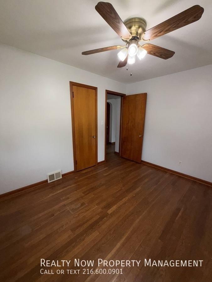 Apartment for rent at 11006 McCracken Rd, Cleveland, OH 44125