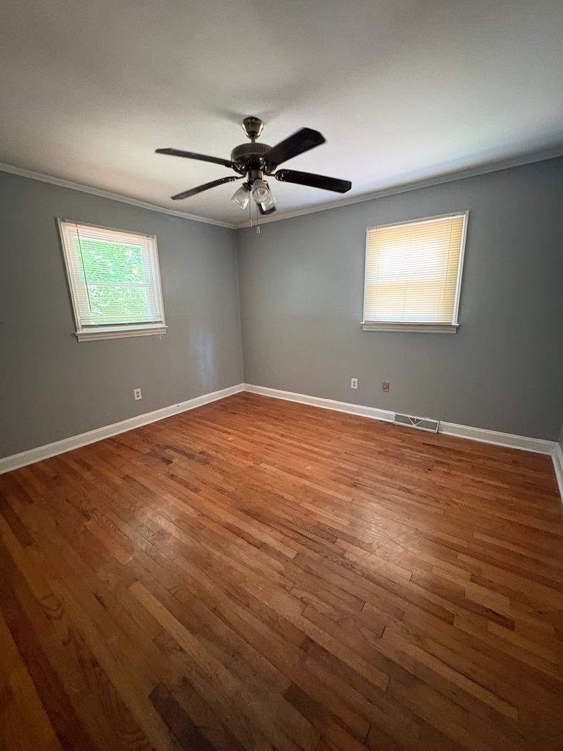 House for rent at 15 Tasha Dr, Greenville, SC 29605