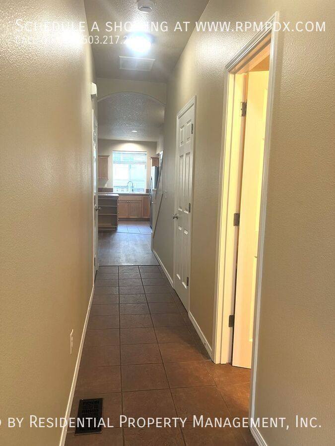 Townhouse for rent at 17284 SW Pleasanton Lane, Beaverton, OR 97006