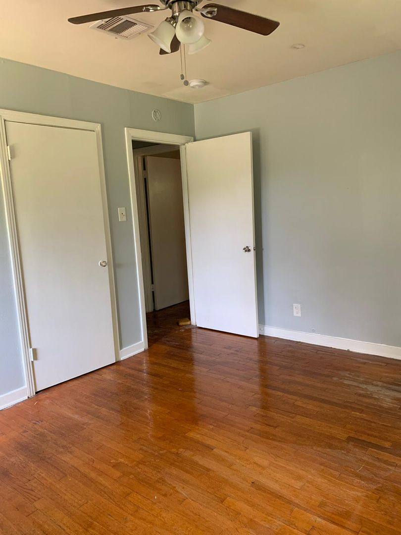 House for rent at 5934 Belmark St, Houston, TX 77033