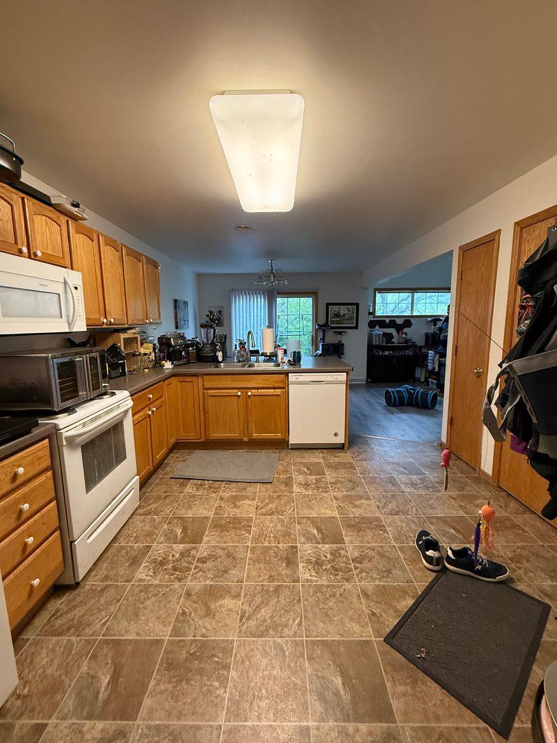 Condo for rent at 6702-64 Pima Dr, Madison, WI 53719