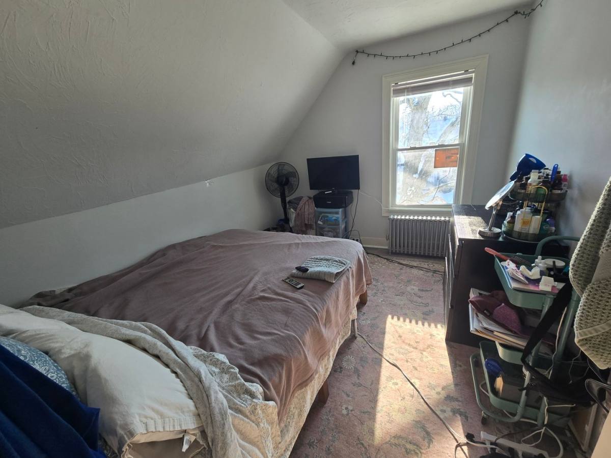 Apartment for rent at 362-364 E St, Dedham, MA 02026