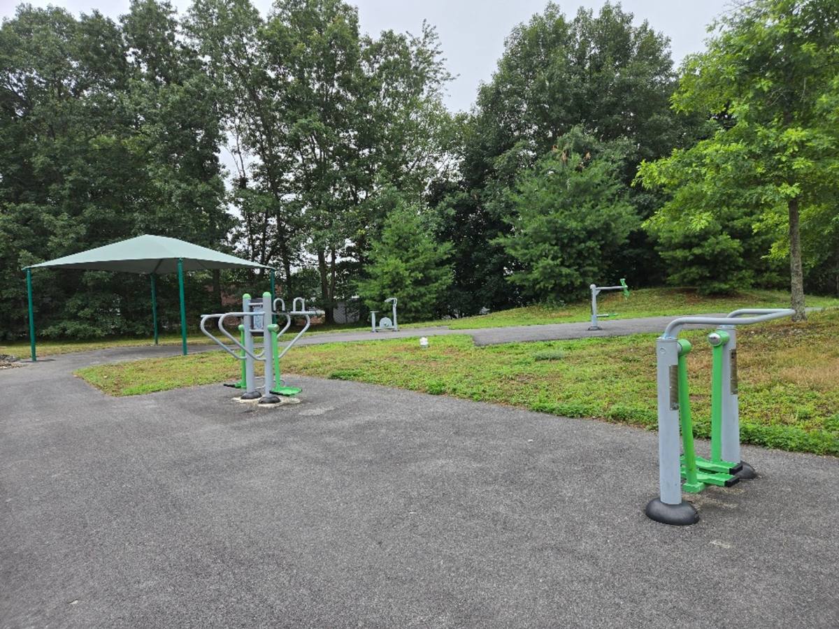 Apartment for rent at 362-364 E St, Dedham, MA 02026