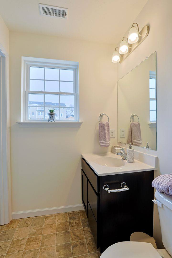Townhouse for rent at 185 Holstein Dr, Hanover, PA 17331