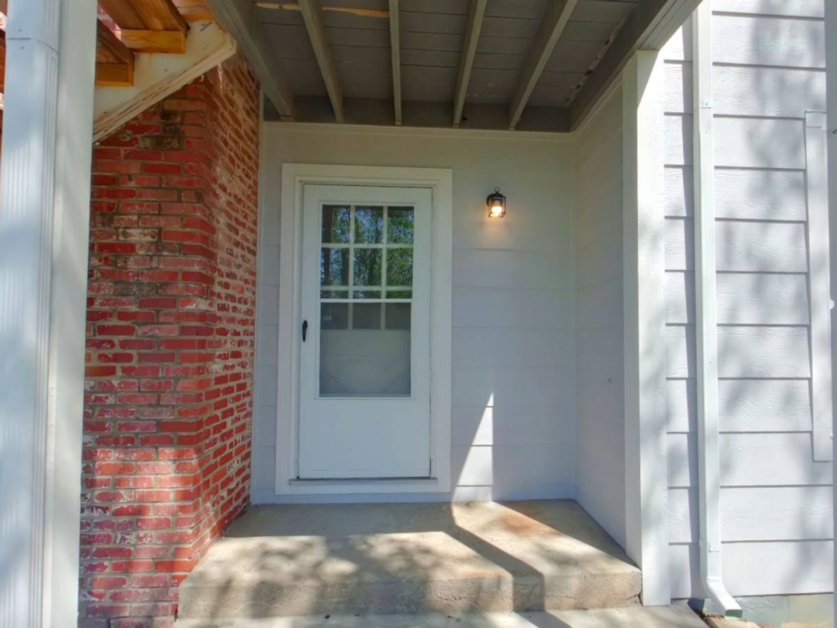 House for rent at 1717 S Cypress, Wichita, KS 67207