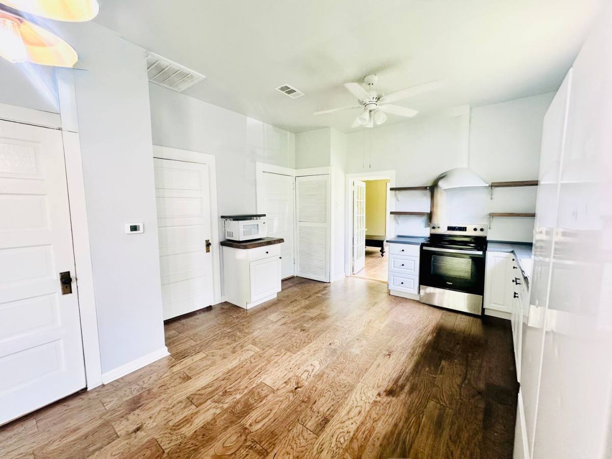 House for rent at 1731 Walnut St, Jackson, LA 70748