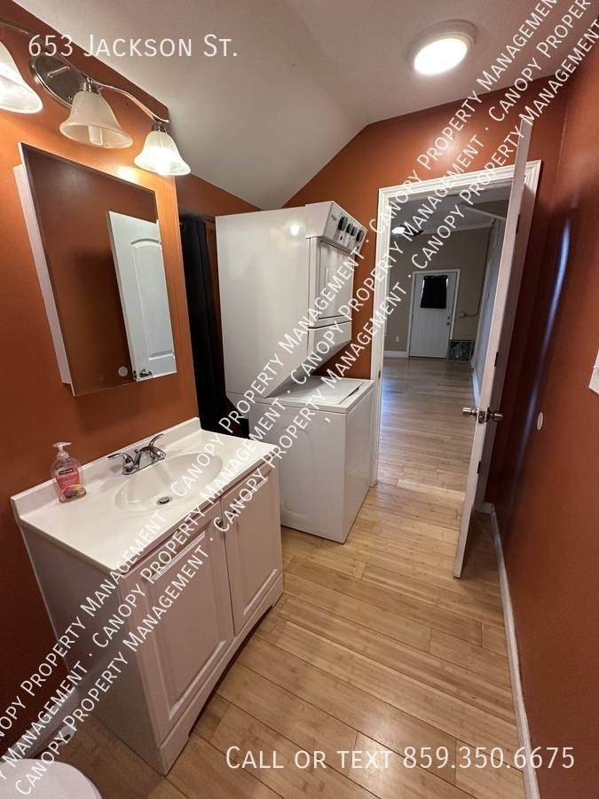 House for rent at 653 Jackson St, Lexington, KY 40505
