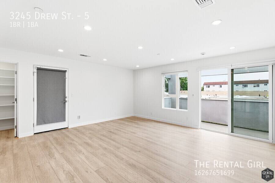 Condo for rent at 3245 Drew St #5, Los Angeles, CA 90065