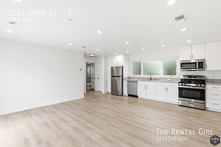 Condo for rent at 3245 Drew St #5, Los Angeles, CA 90065