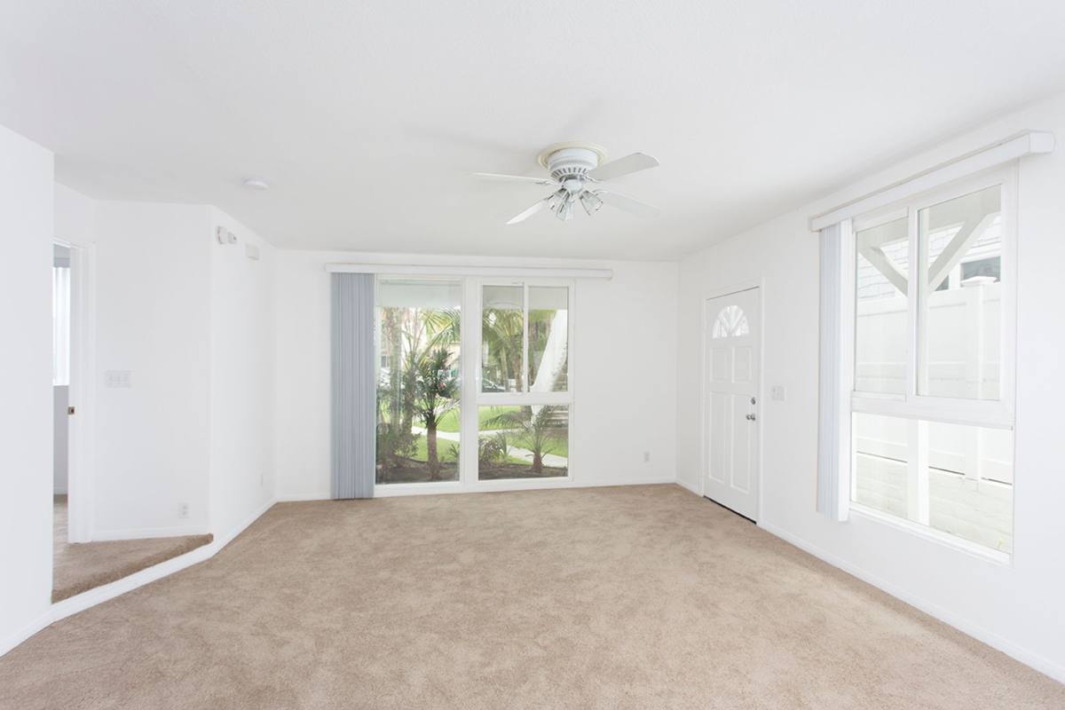 Apartment for rent at 324-330 Rosemont St, La Jolla, CA 92037