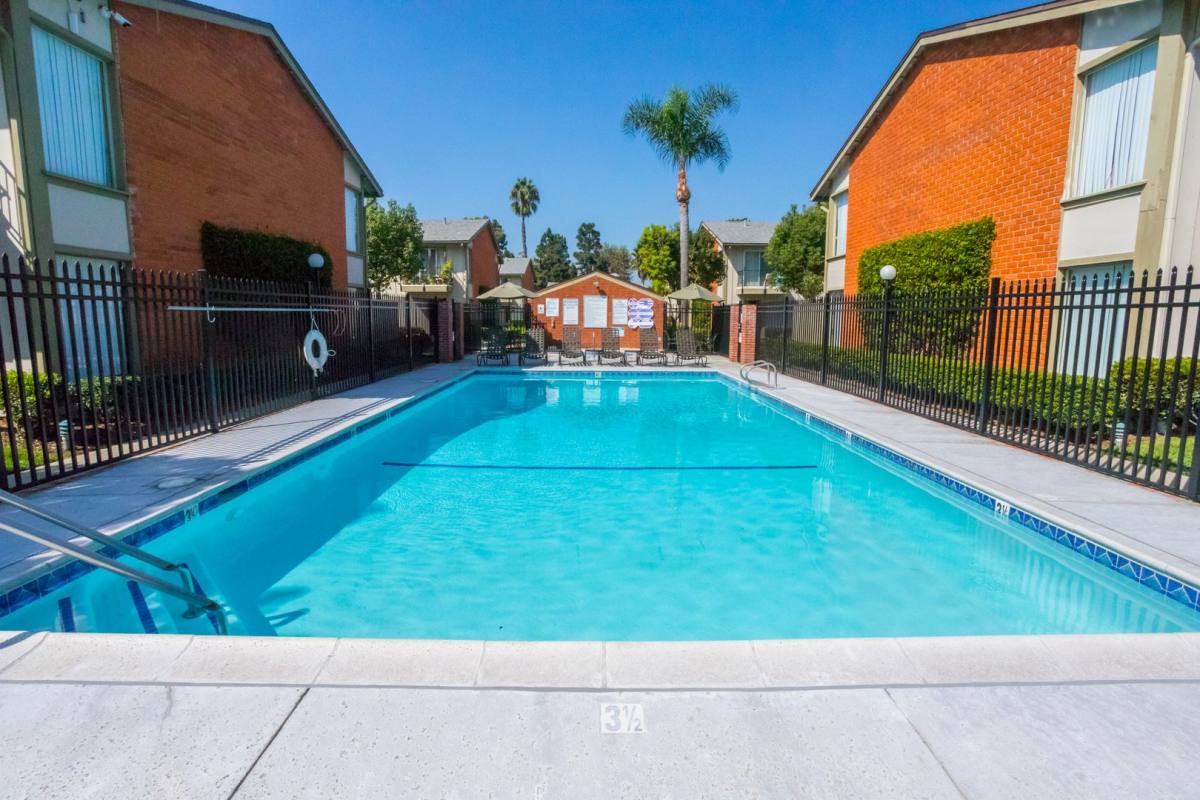 Apartment for rent at 15701 Tustin Village Way, Tustin, CA 92780