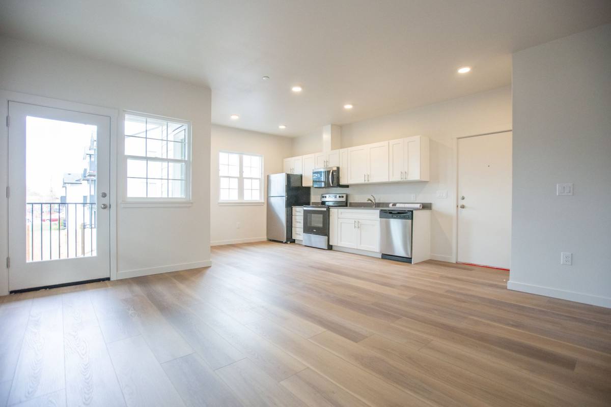 Apartment for rent at 1123 N 3rd St, Woodburn, OR 97071