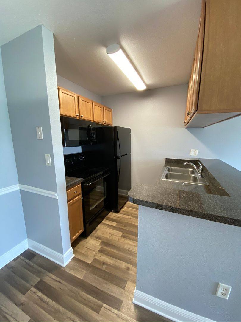 Condo for rent at 302 Lake Parsons Green, Brandon, FL 33511