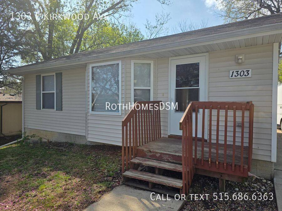 House for rent at 1303 E Kirkwood Ave, Des Moines, IA 50315