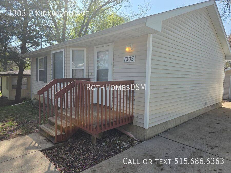 House for rent at 1303 E Kirkwood Ave, Des Moines, IA 50315