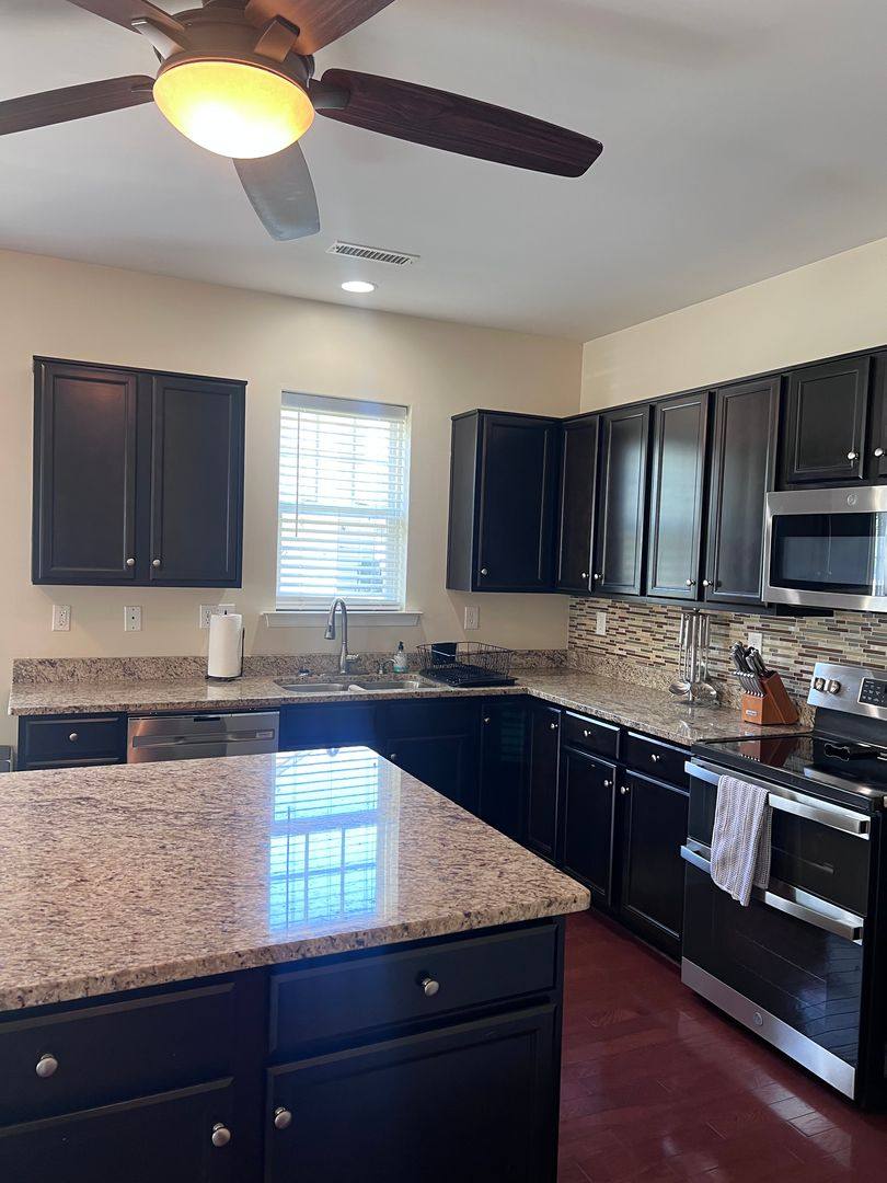 House for rent at 13 Hampshire Glen Parkway, Hampton, VA 23669