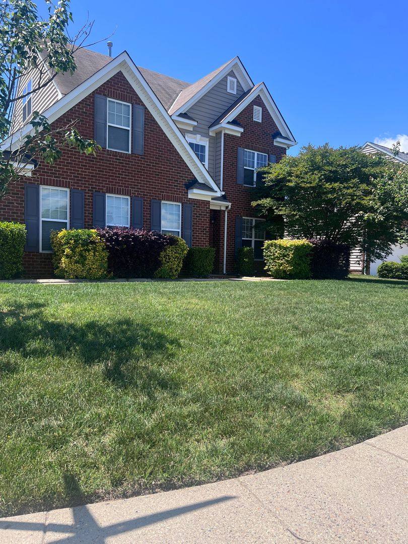 House for rent at 13 Hampshire Glen Parkway, Hampton, VA 23669