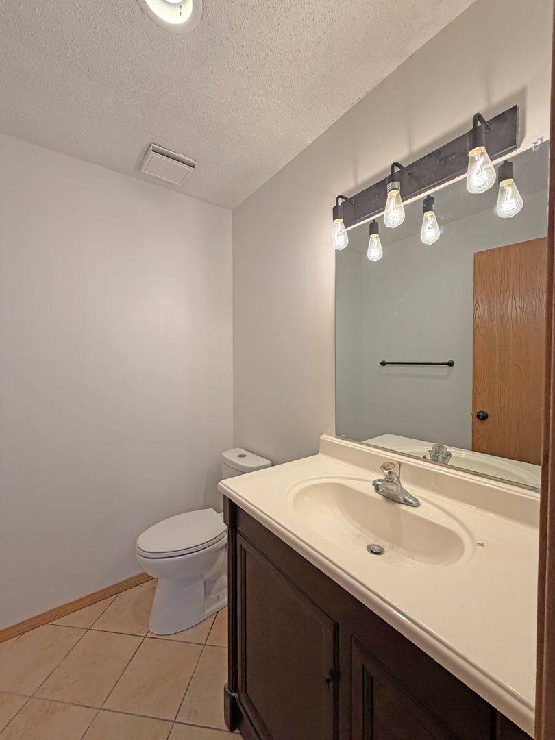 Apartment for rent at 309 311 S Market St, Nixa, MO 65714