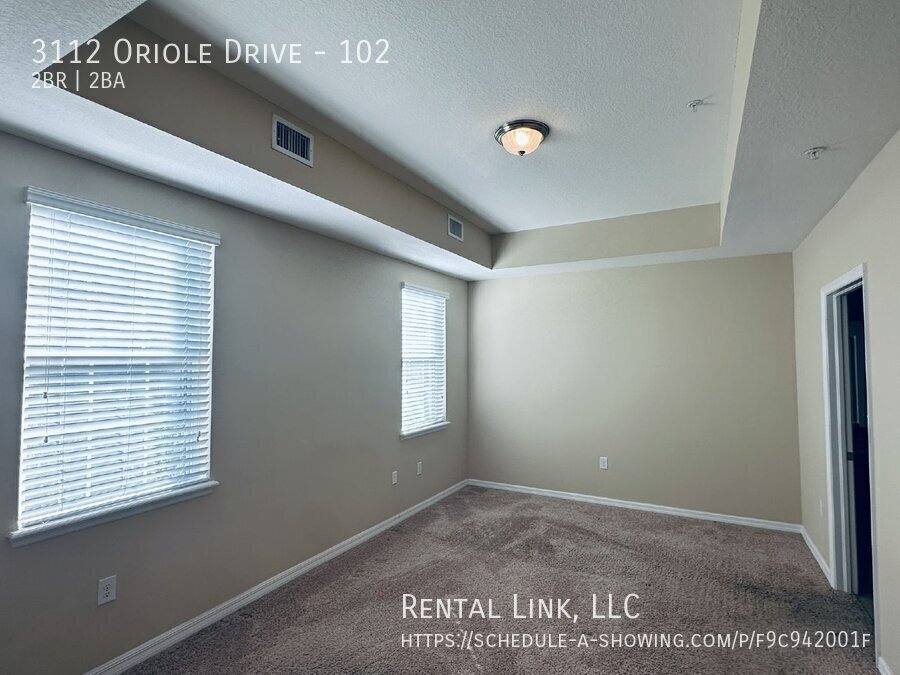 Townhouse for rent at 3112 Oriole Dr #102, Sarasota, FL 34243