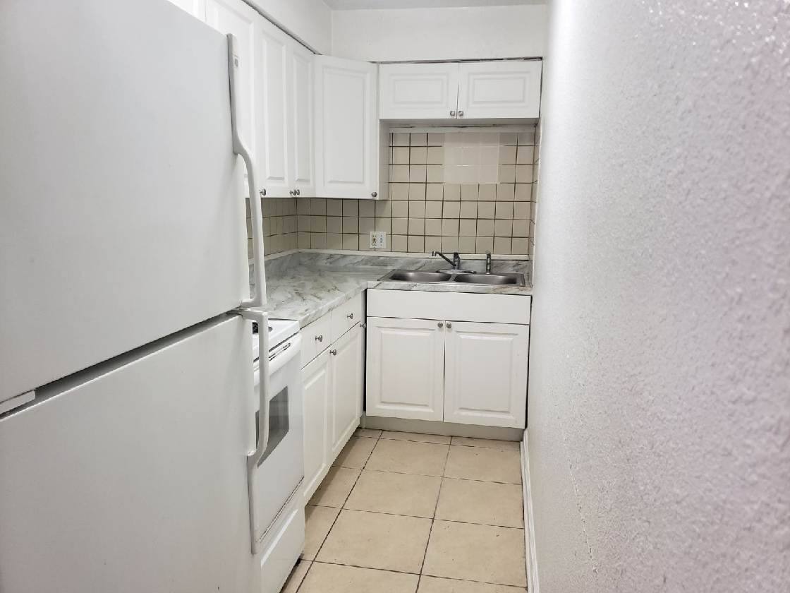 Apartment for rent at 8560 Channelview Circle, Tampa, FL 33614