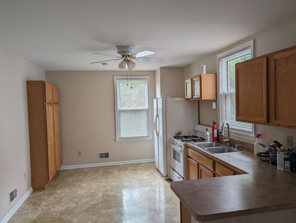 Apartment for rent at 514 Dawson Ave, Pittsburgh, PA 15202