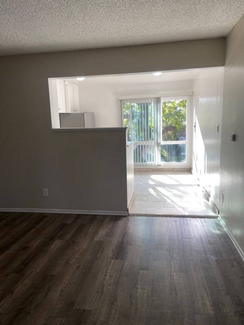 Apartment for rent at 3904 Gibraltar Ave, Los Angeles, CA 90008