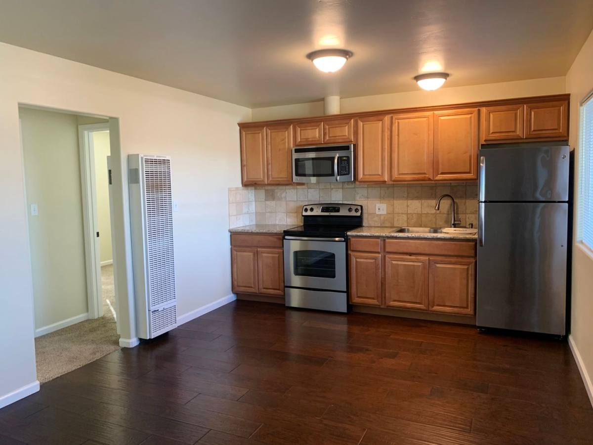 Apartment for rent at 350 Nash Rd, Hollister, CA 95023
