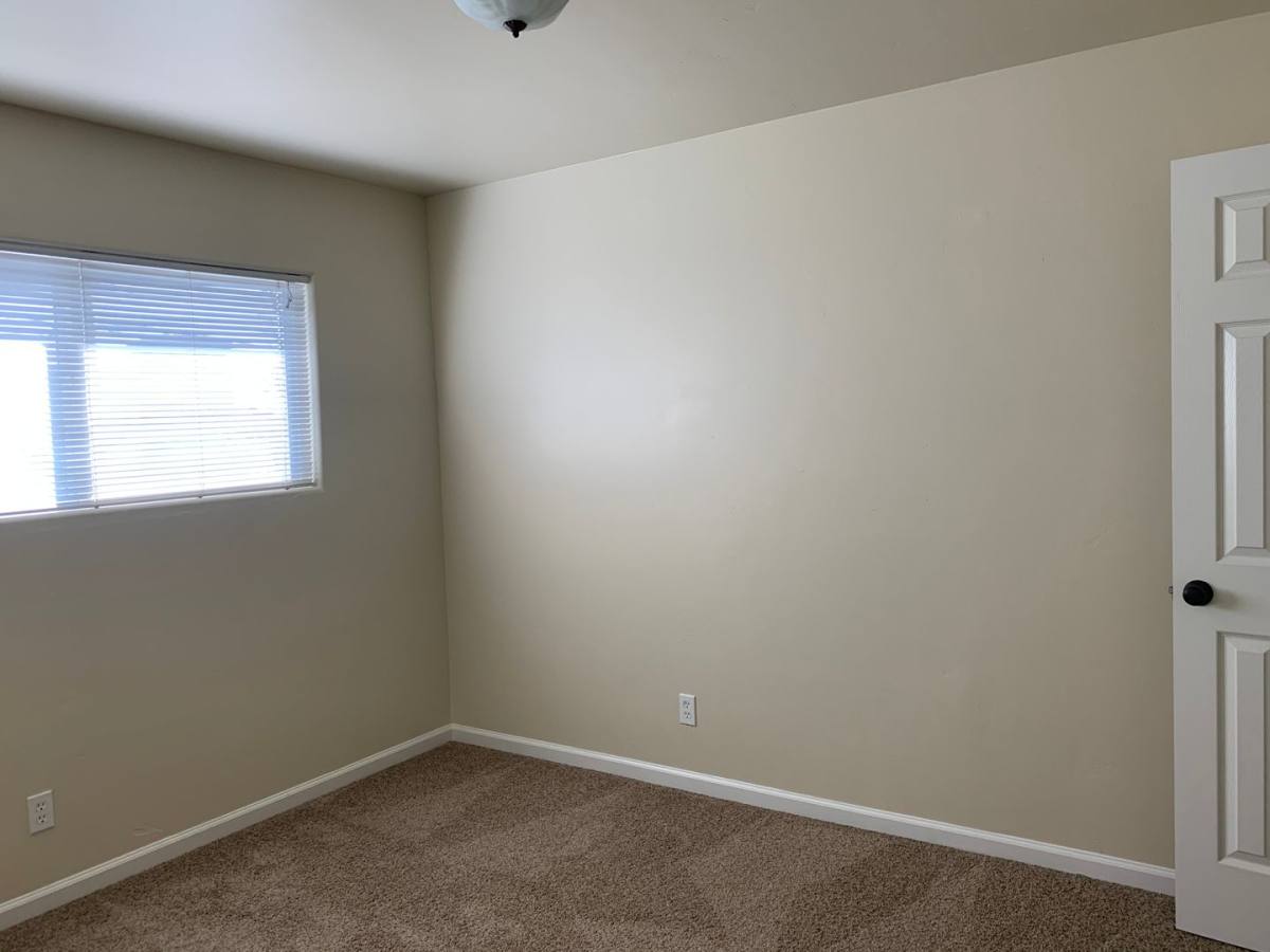 Apartment for rent at 350 Nash Rd, Hollister, CA 95023