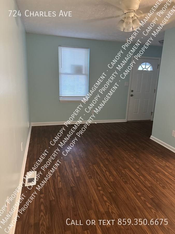 House for rent at 724 Charles Ave, Lexington, KY 40508