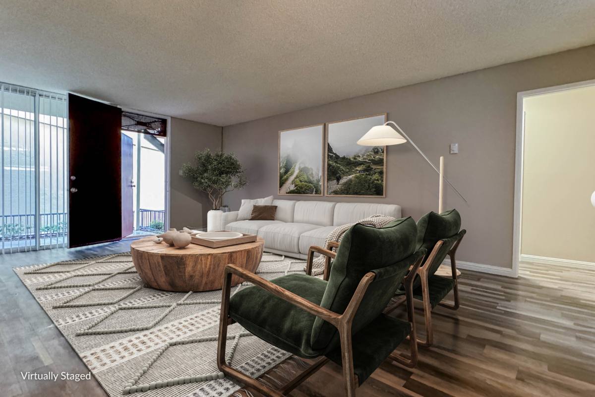 Apartment for rent at 6255 Atlantic Ave, Long Beach, CA 90805