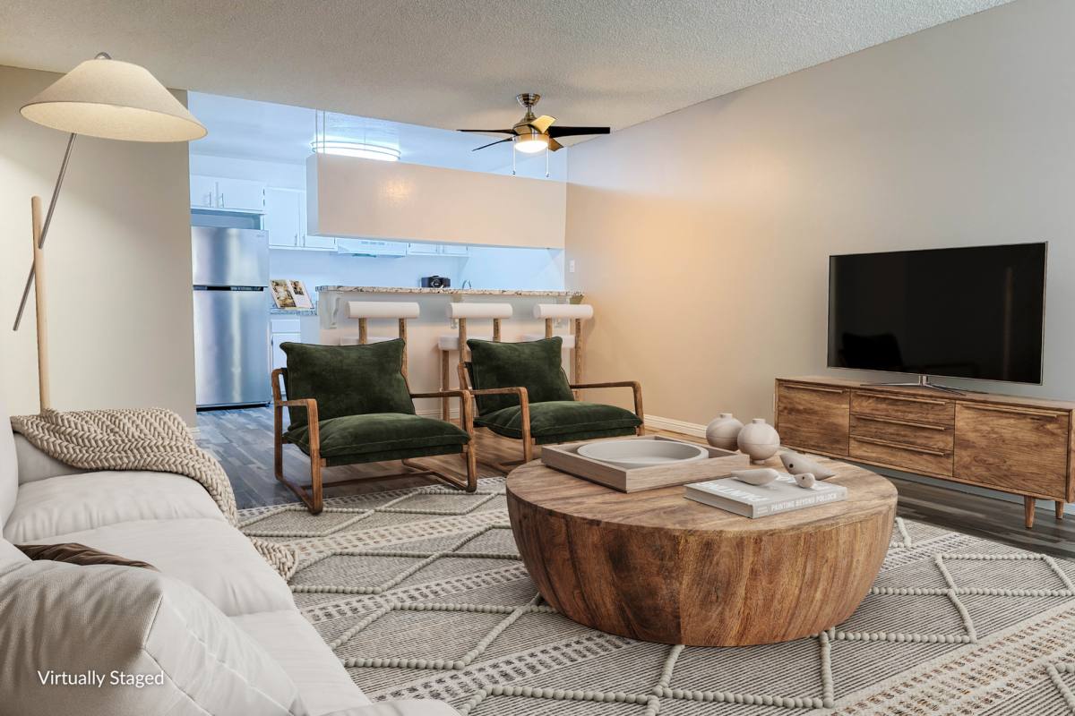 Apartment for rent at 6255 Atlantic Ave, Long Beach, CA 90805