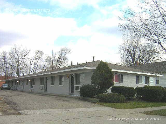 Apartment for rent at 208 N Prospect Rd #6, Ypsilanti, MI 48198